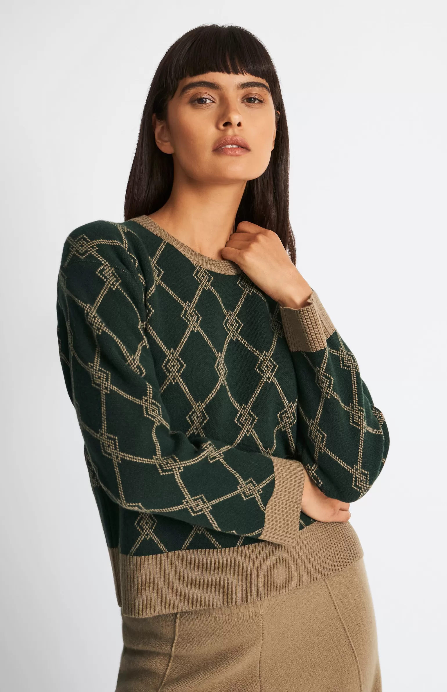 Women Pringle of Scotland Cashmere Blend Monogram Jumper In Moss Green / Camel