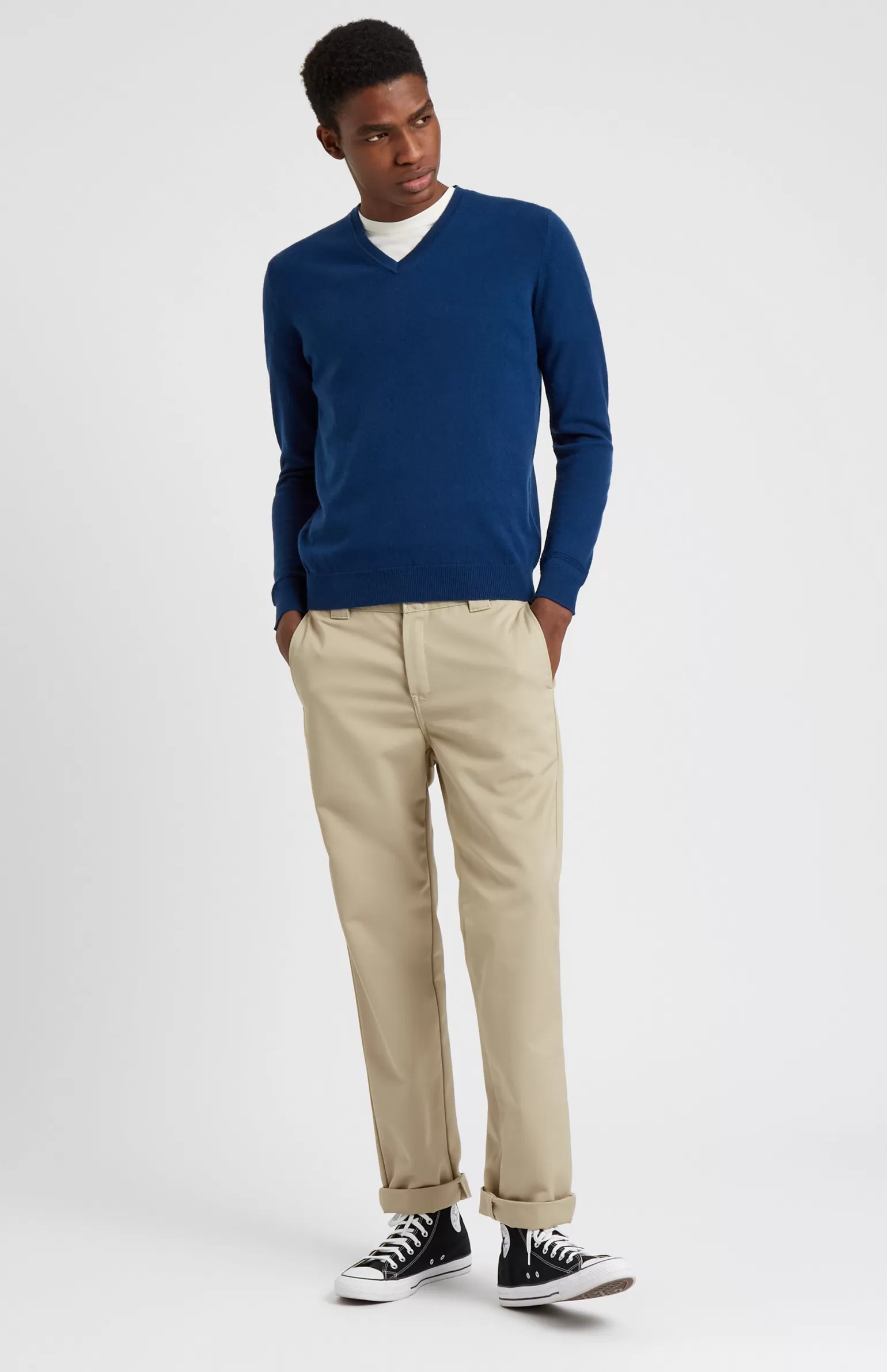 Pringle of Scotland Classic V Neck Cashmere Jumper In Atlantic Blue