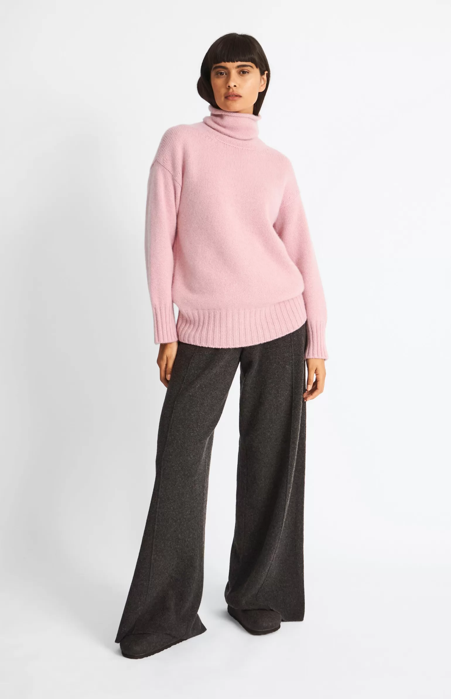 Women Pringle of Scotland High Neck Chunky Cashmere Jumper In Dusty Pink