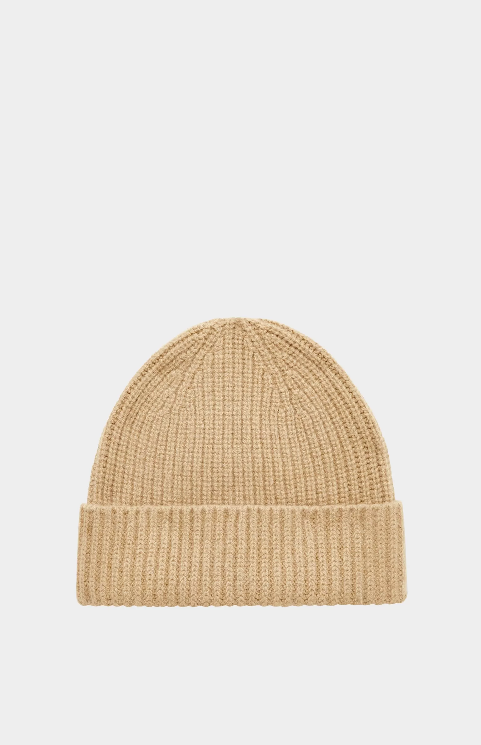 Women Pringle of Scotland Lambswool Beanie In Sand