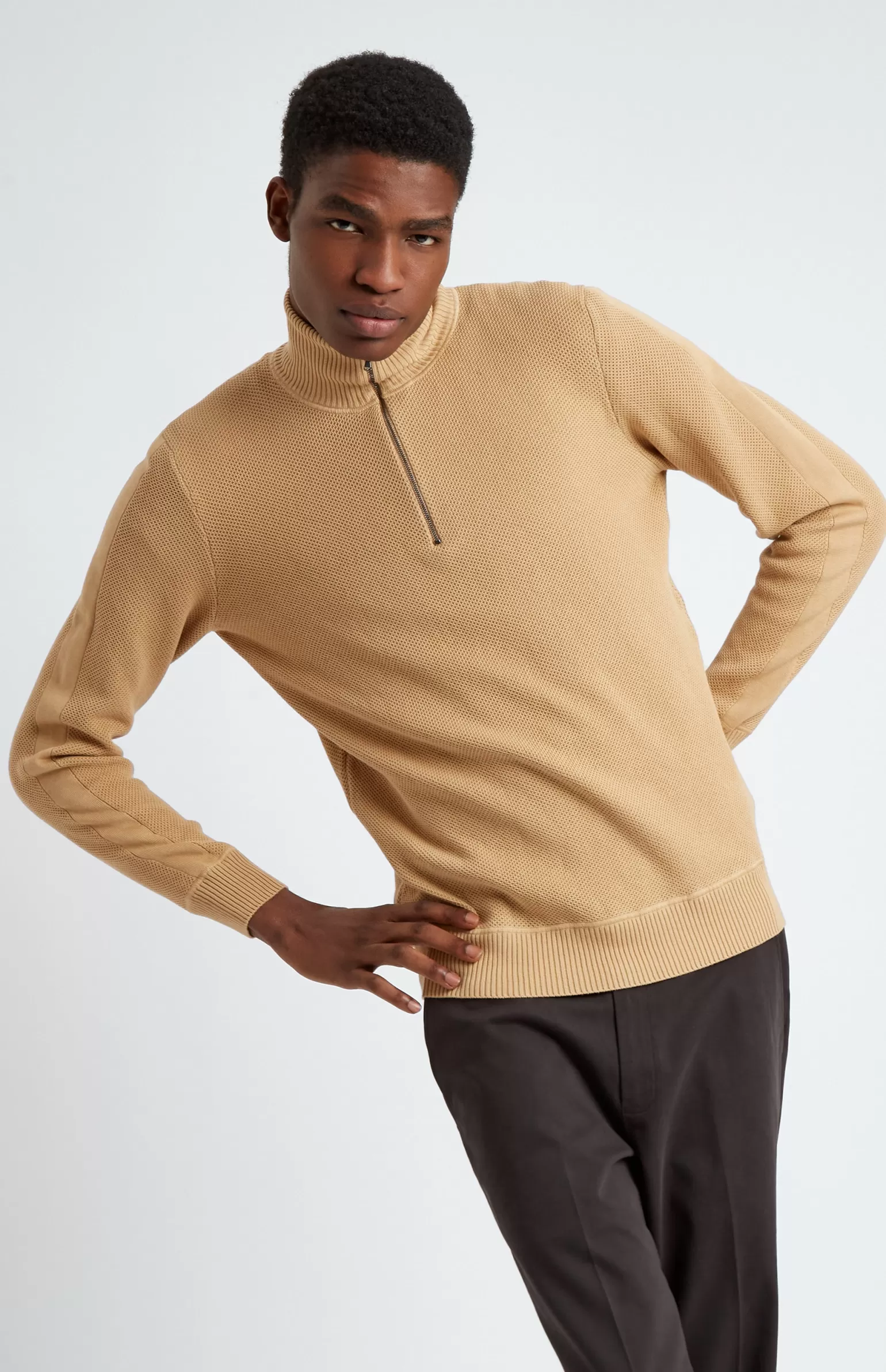 Pringle of Scotland Men's Half Zip Cotton Jumper In Sand