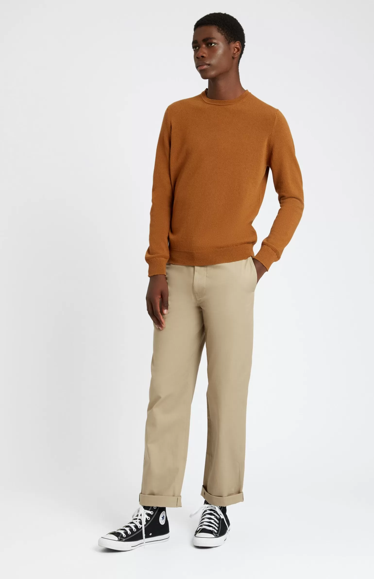 Pringle of Scotland Men's Round Neck Cashmere Jumper In Vicuna