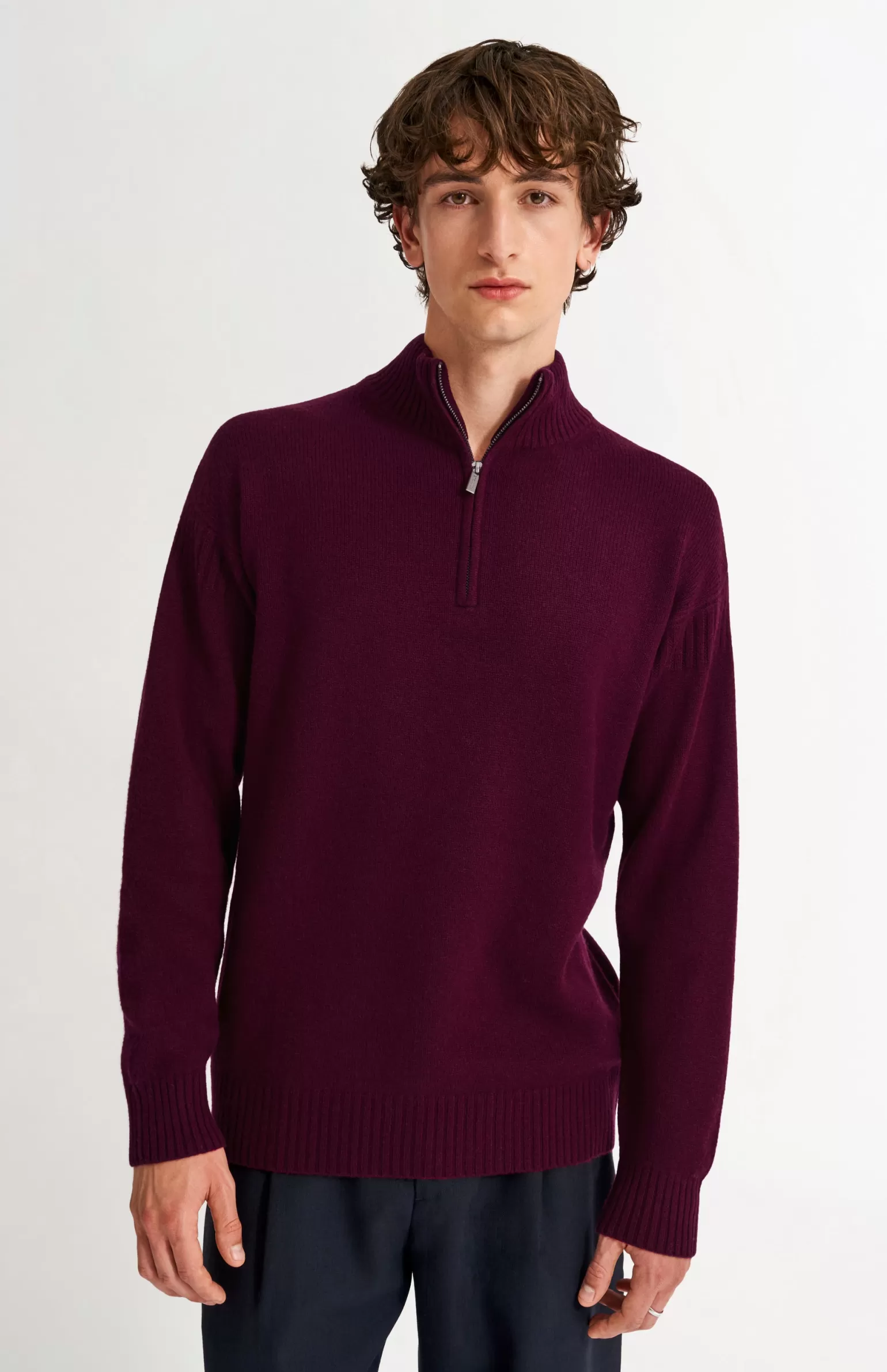 Pringle of Scotland Men's Zip Neck Cashmere Jumper In Burgundy