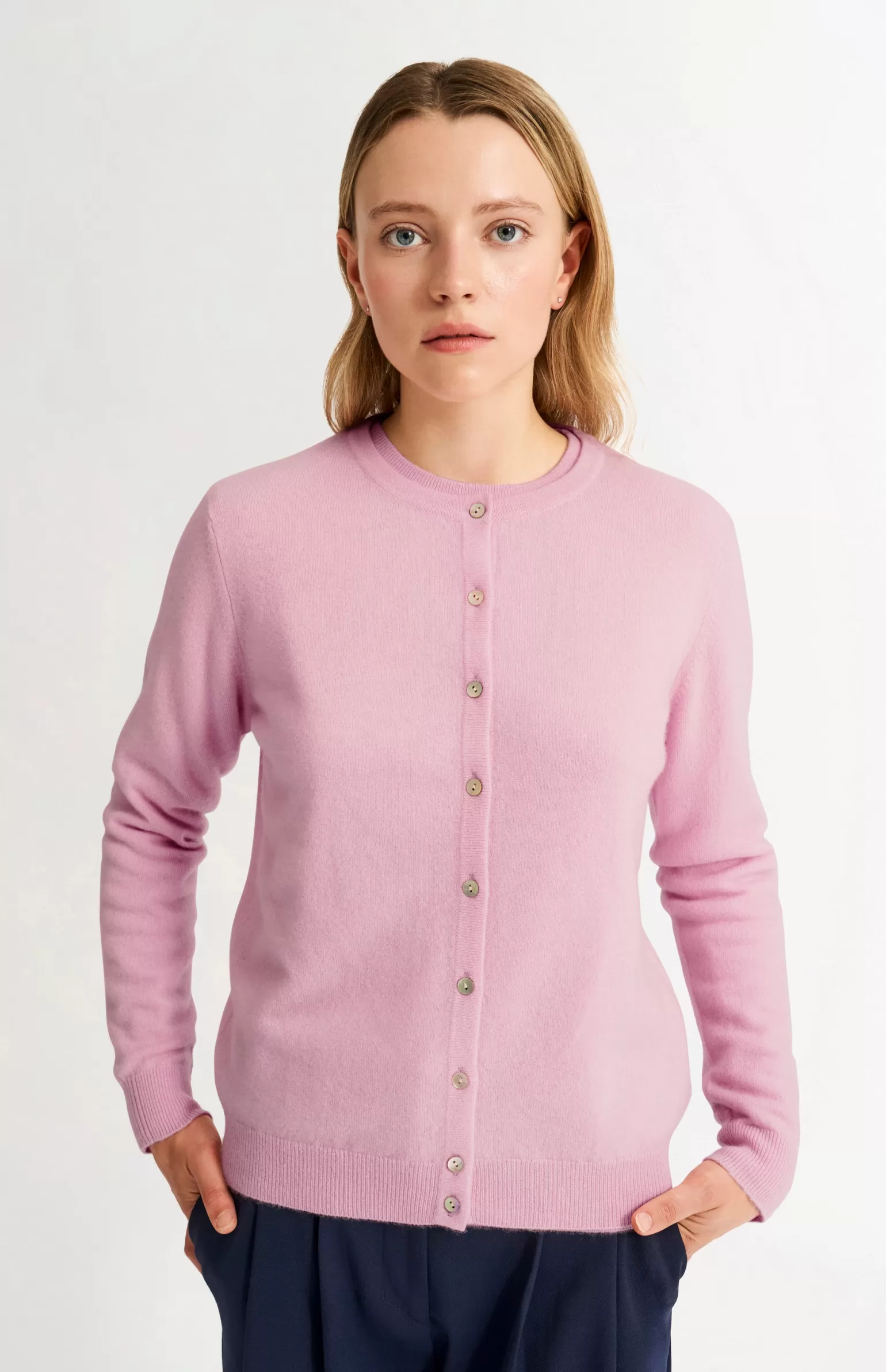 Women Pringle of Scotland Womens Classic Round Neck Cashmere Cardigan In Pink