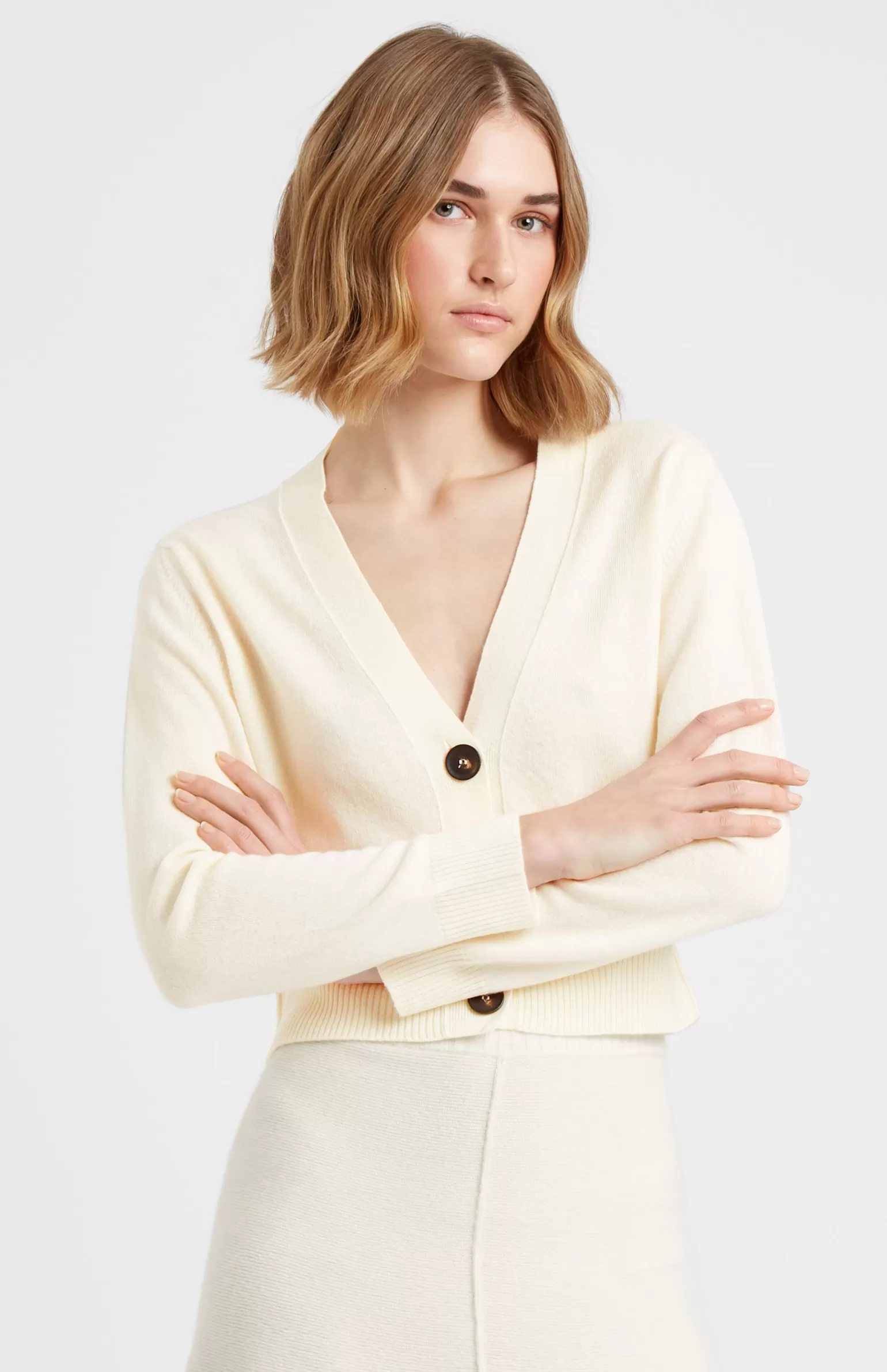 Women Pringle of Scotland Women's Cropped Cashmere Cardigan In Off White