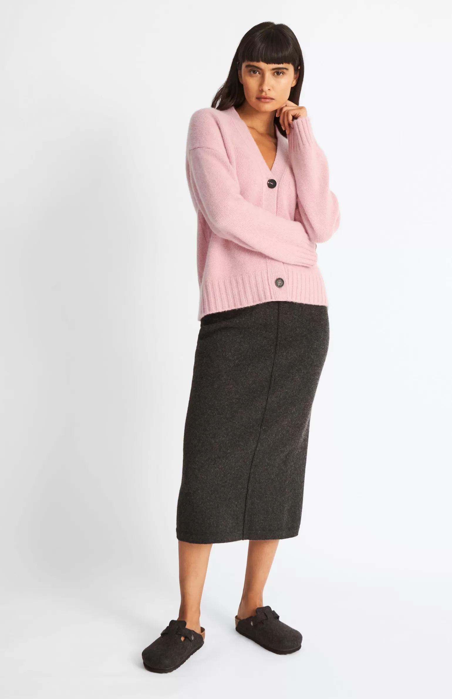 Women Pringle of Scotland Women's Cropped Chunky Cashmere Cardigan In Dusty Pink