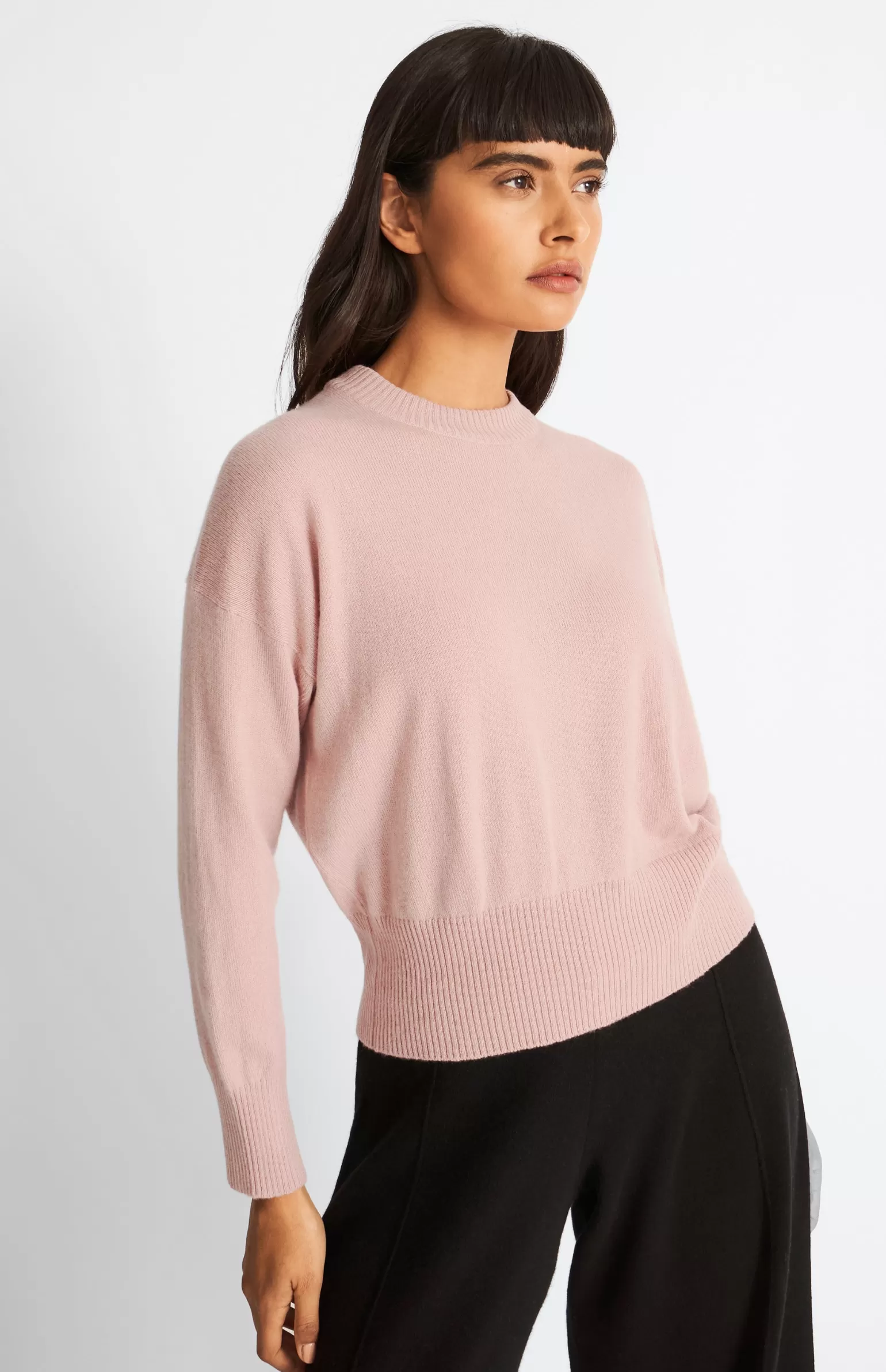 Women Pringle of Scotland Women's Lightweight Round Neck Cashmere Jumper In Dusty Pink