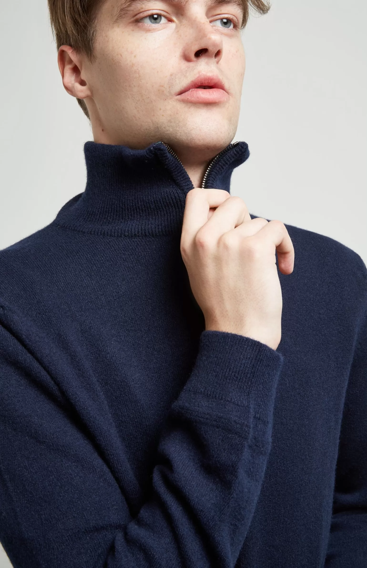 Pringle of Scotland Zip Neck Cashmere Jumper In Navy